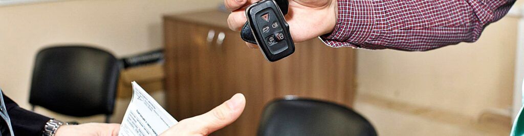 ¿Qué pasa si no se paga el renting del coche?