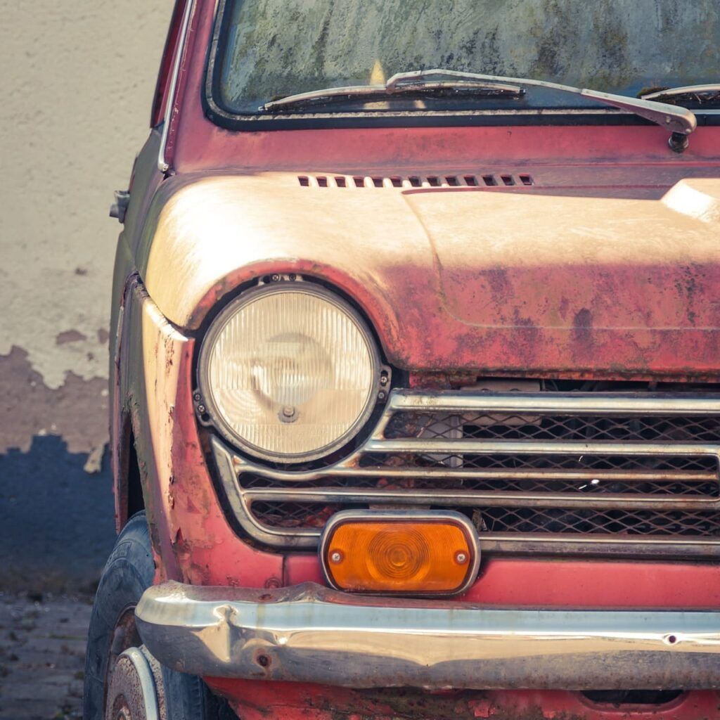 Las ventas de coches de ocasión siguen su tendencia a la baja