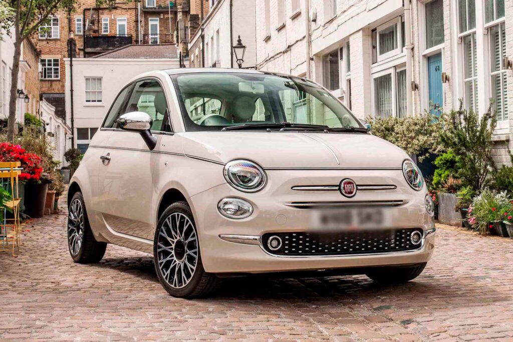 ¡No te pierdas el último ofertón de Total Renting del nuevo Fiat 500!